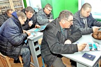 Экзамены сдают механизаторы