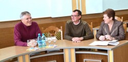 Экологической тропой прошли дипломаты